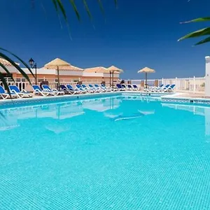 https://paradise-court-costa-adeje-tenerife.in-canary-islands.com